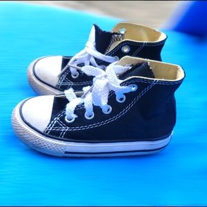 Converse High Tops Sneakers Baby Toddler Size 6